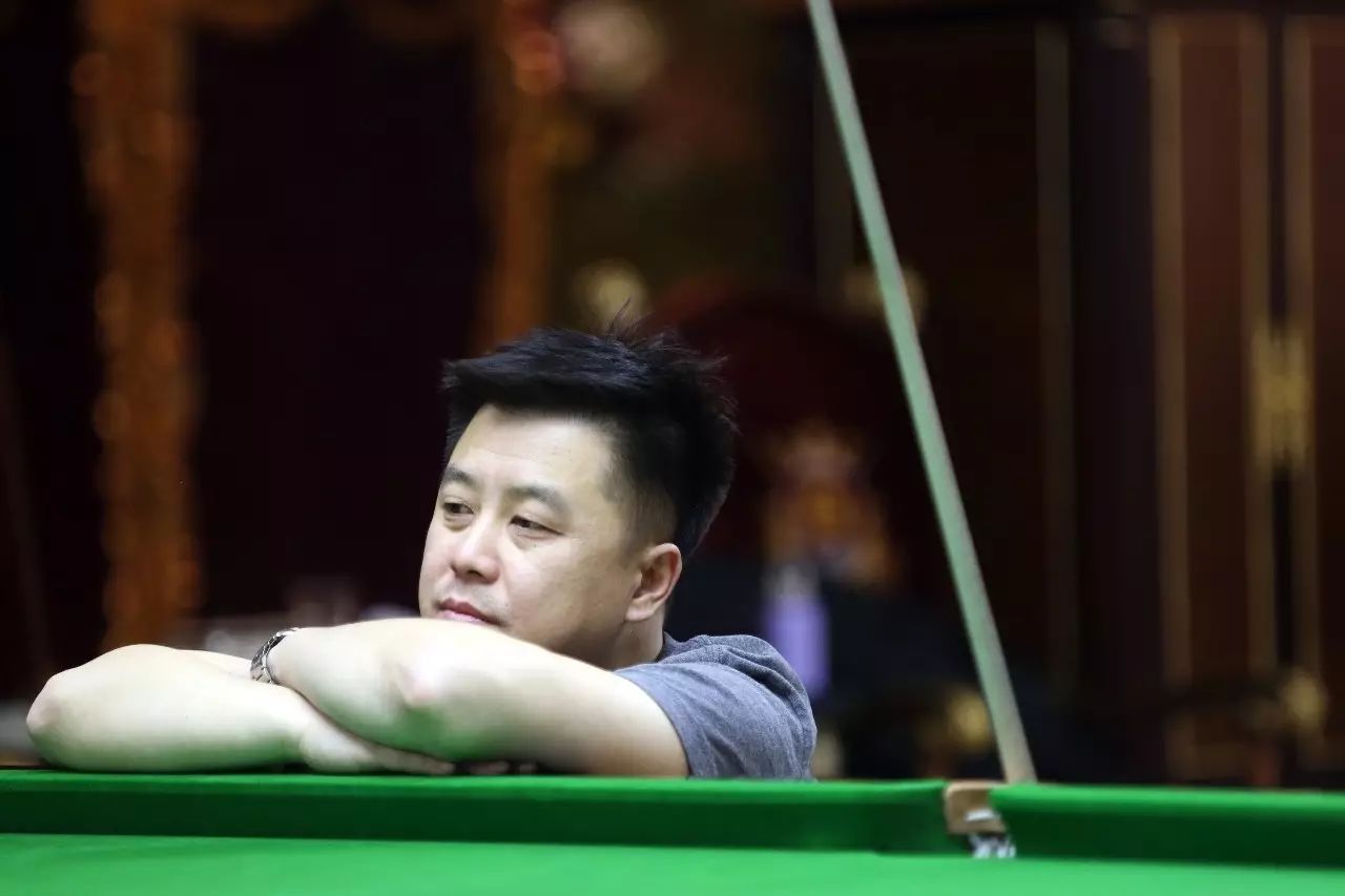 还凸显了巴 还凸显了巴