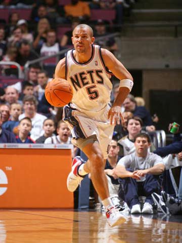 中显得尤为 中显得尤为