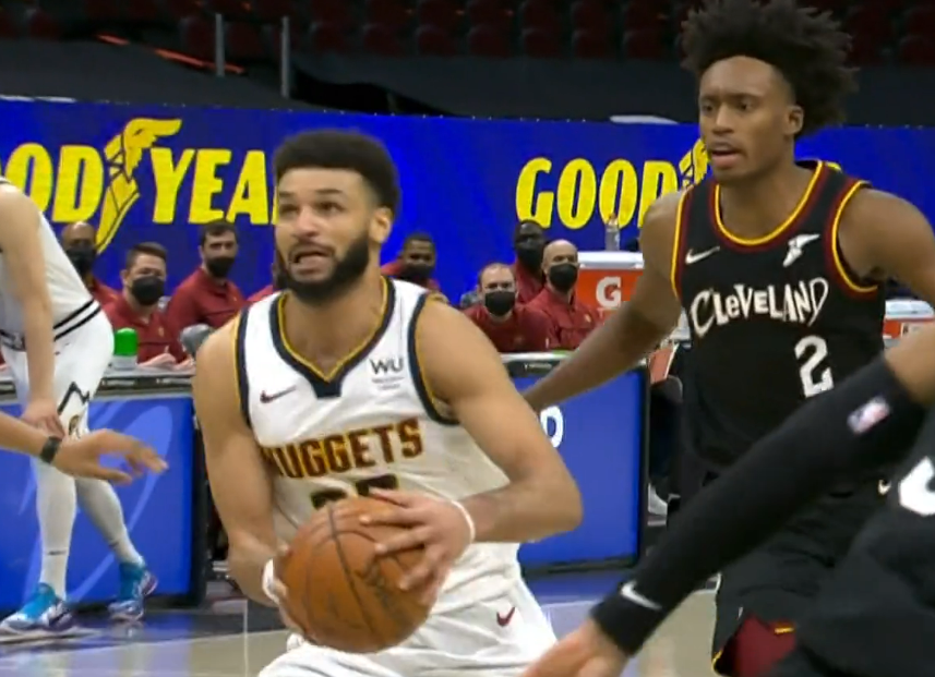 场中占据一 场中占据一