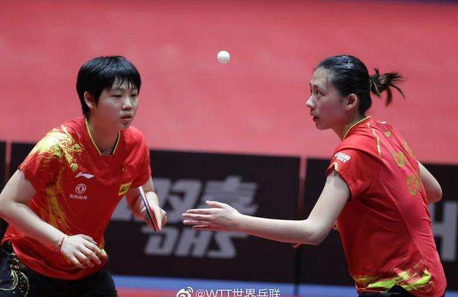 李闫在比赛 李闫在比赛