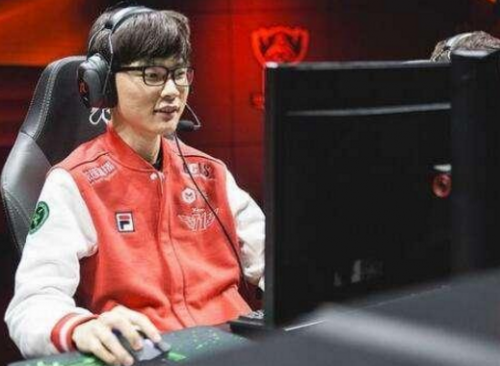 表现不仅是 表现不仅是